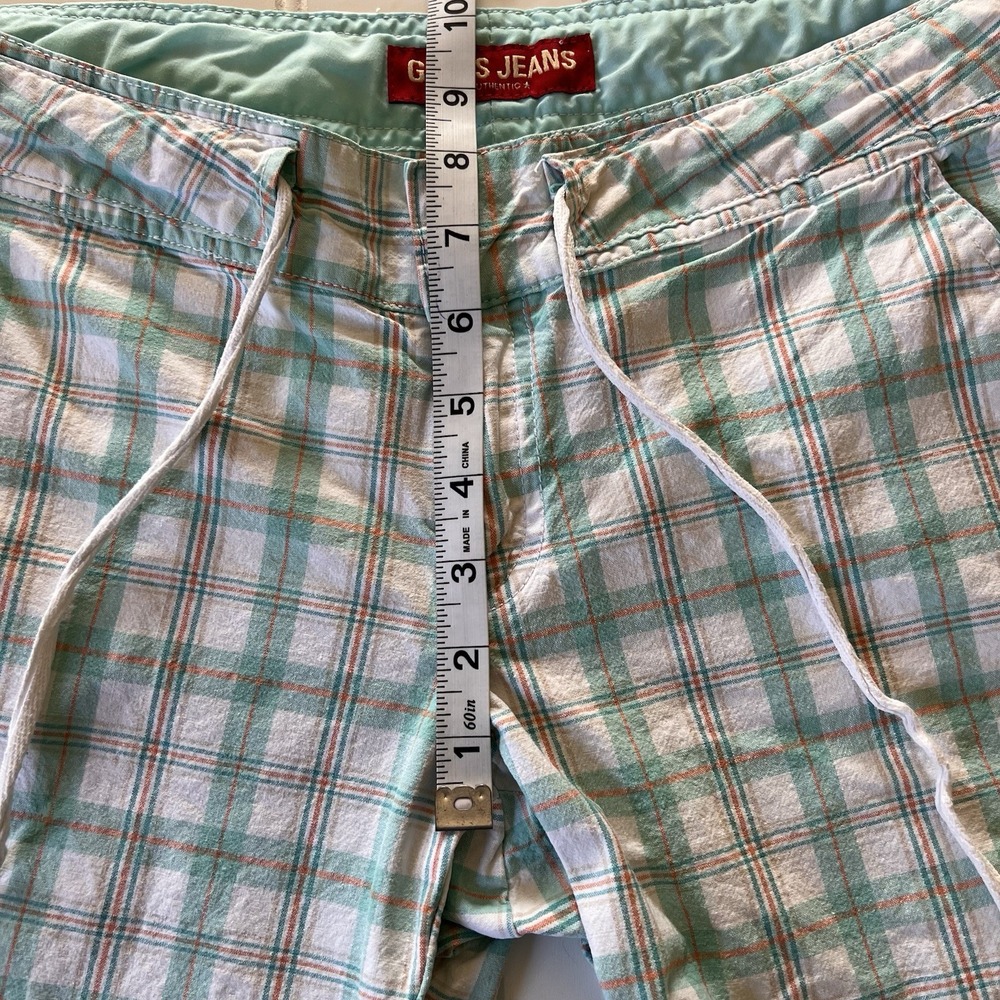 3/$25 Sale! Guess Jeans Women's Bermuda Shorts Size 29‎ White Teal Plaid - Picture 4 of 8
